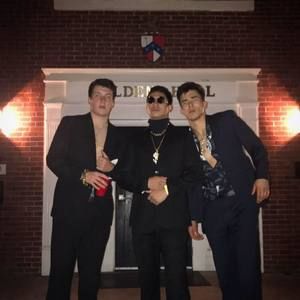 Meet your Posher, John